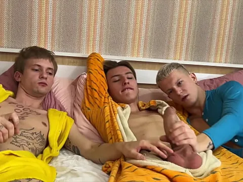 Sandro Jenner, Falcon Al & Max Gen go aside nearly ass fucking and cum in POV